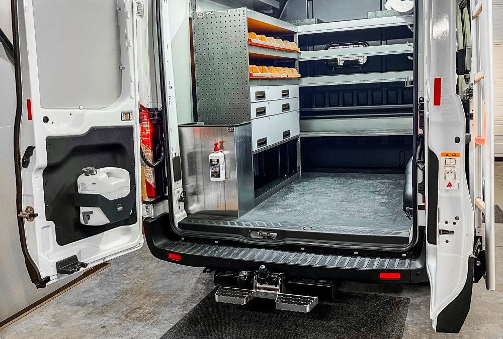 Ford Transit – praktische inrichting voor tuinonderhoud
