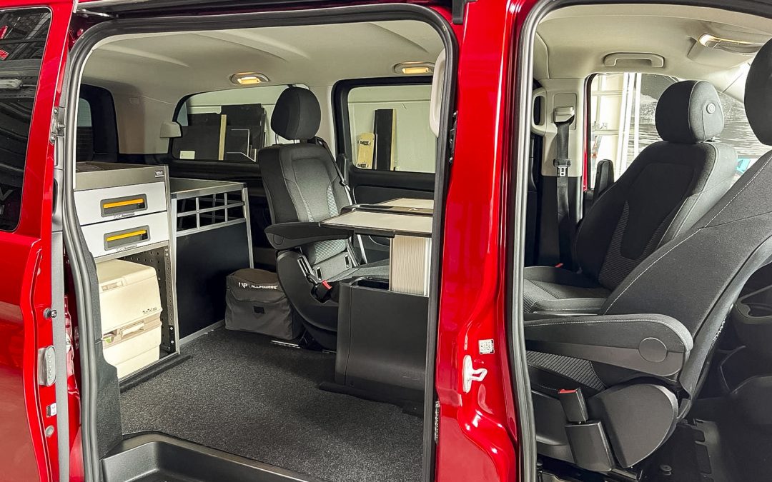 Mercedes Vito Tourer 115 CDI – Camping-car de bureau mobile en voiture familiale en moins de 30 minutes